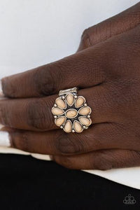 Stone Gardenia Brown Ring