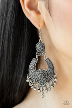 Load image into Gallery viewer, Sunny Chimes - Silver Earrings
