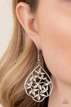 Load image into Gallery viewer, Yak Mahal Gardens - Silver Earring
